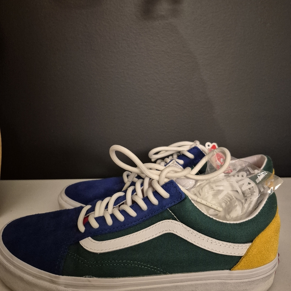 Vans shoes - Picture 4 of 9